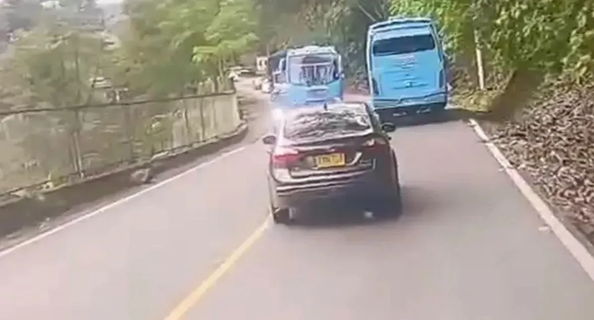 Accidente Mesitas del Colegio Video | El motivo del terrible accidente en Mesitas del Colegio: ¿qué pasó con el conductor?