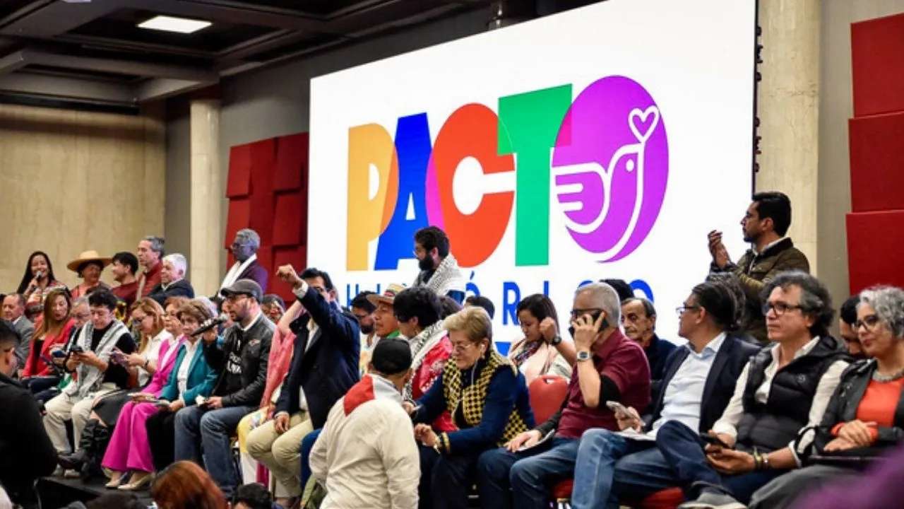Aceptan al Pacto Histórico como nuevo partido político pero sin Colombia Humana El CNE aprueba la fusión del Pacto Histórico, pero sin Colombia Humana en la baraja