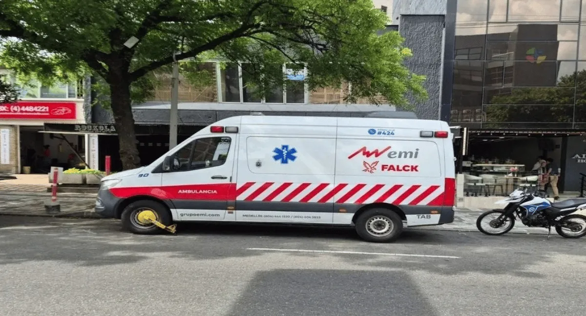 Ambulancias deben cumplir normas de tránsito si no atienden pacientes en Medellín. Ambulancias deben cumplir normas de tránsito si no atienden pacientes: aclaró Movilidad de Medellín