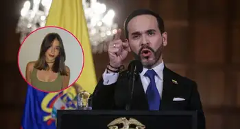 Ana María Saavedra, sobreviviente del terremoto, recibió una casa. Ana María Saavedra, única sobreviviente de trillizas tras el terremoto, recibió una casa