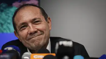 Antonio Sanguino choca con De La Espriella por trabajo por horas. La dura respuesta de Sanguino al cambio de versión del gobierno entrante sobre el trabajo por horas
