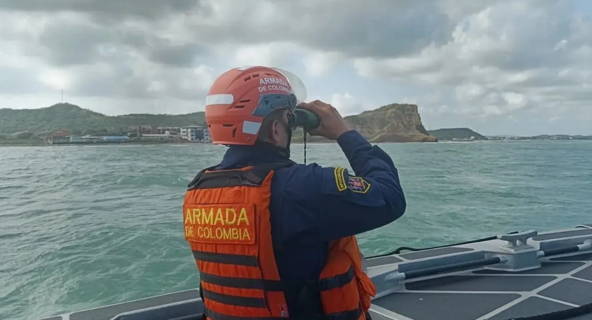 Armada Nacional ¿Lo ha visto? Redoblan búsqueda de hombre que cayó de un jetski en Caño Dulce
