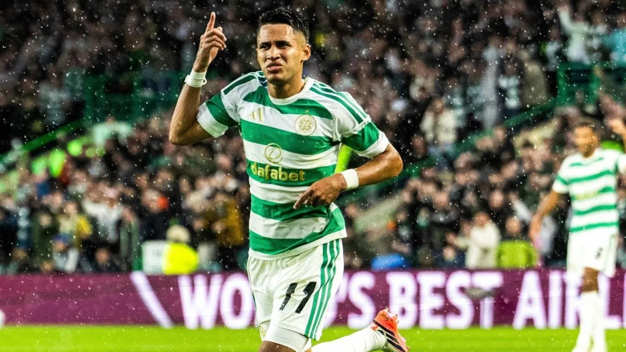 Así va el partido entre Celtic vs. Benfica que enfrenta a dos colombianos Camilo Durán marcó de cabeza ante el Benfica en la Europa League: así va el partido