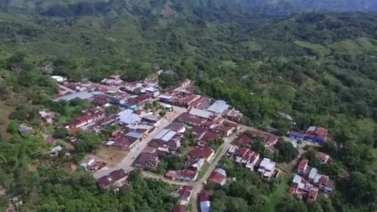 Atacan con fusil la estación de Policía del corregimiento El Limón, sur del Tolima Atacan con fusil la estación de Policía del corregimiento El Limón, sur del Tolima