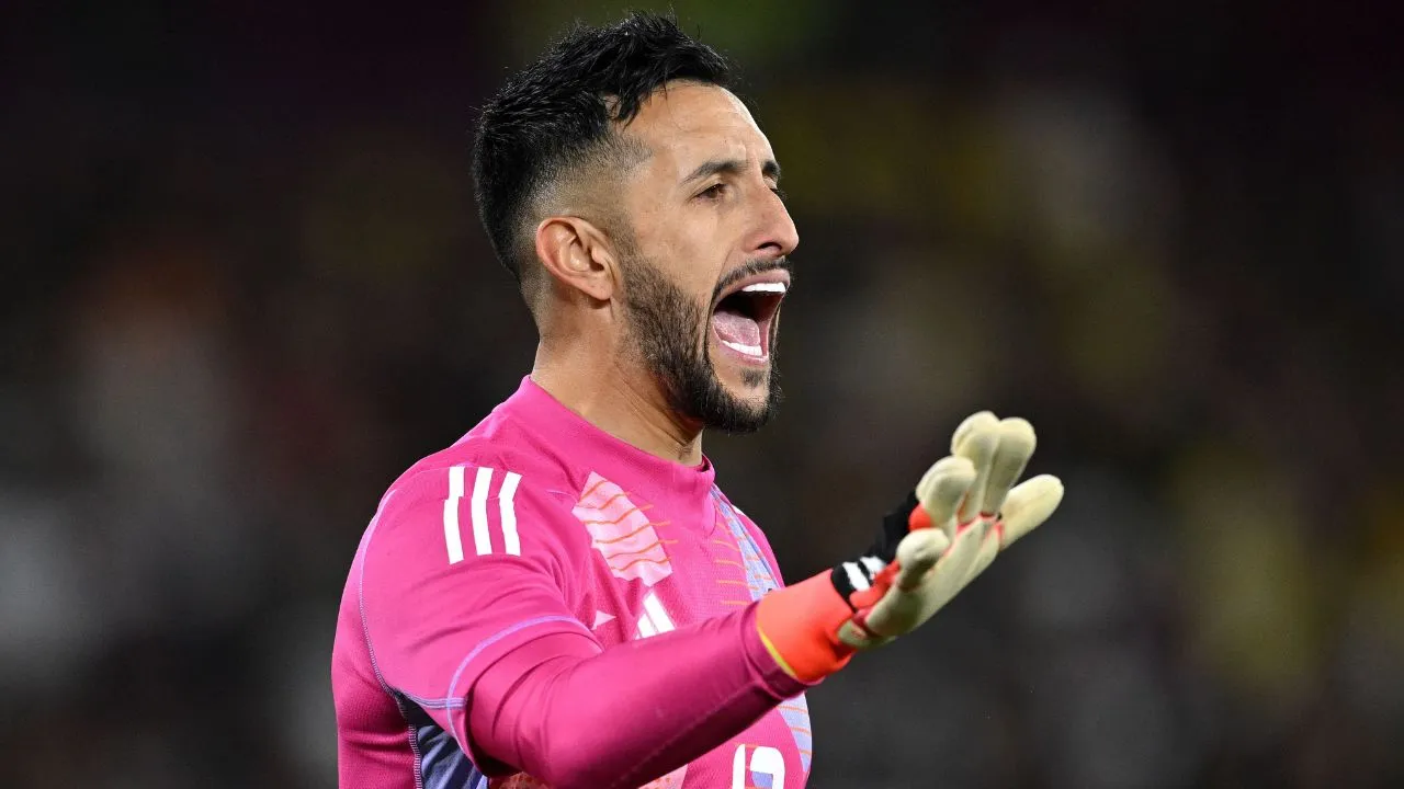Atajada de Camilo Vargas hoy contra Portugal Video | Monumental atajada de Camilo Vargas para salvar a Colombia contra Portugal