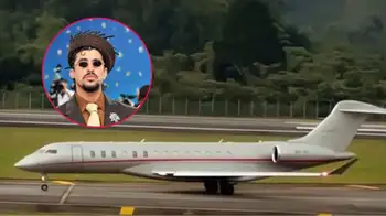 Bad Bunny aterriza en Colombia a bordo de un avión de lujo Bad Bunny ya está en Medellín: ¿cuánto cuesta el avión en el que aterrizó?