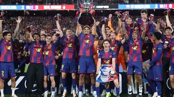 Barcelona Barcelona bailó al Real Madrid y le festejó el título de la Liga de España