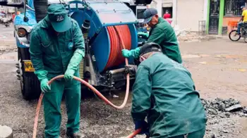 Barrios sin servicio del agua en Bogotá hoy: esto dijo el Acueducto Daño inesperado deja sin agua a algunos barrios de Bogotá y con baja presión a más de 100