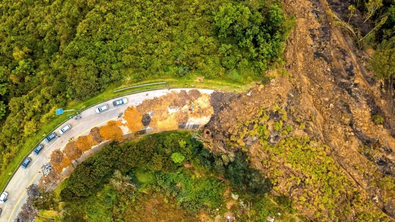 Bloqueos por derrumbe en la vía al Llano Llamado al Gobierno Nacional: Cundinamarca exige soluciones por retrasos en la vía al Llano