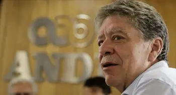 Bruce Mac Master renunció a la presidencia de la Andi tras casi 13 años en el cargo. ¿Quién es Bruce Mac Master, el economista cartagenero que estuvo casi 13 años al frente de la ANDI?
