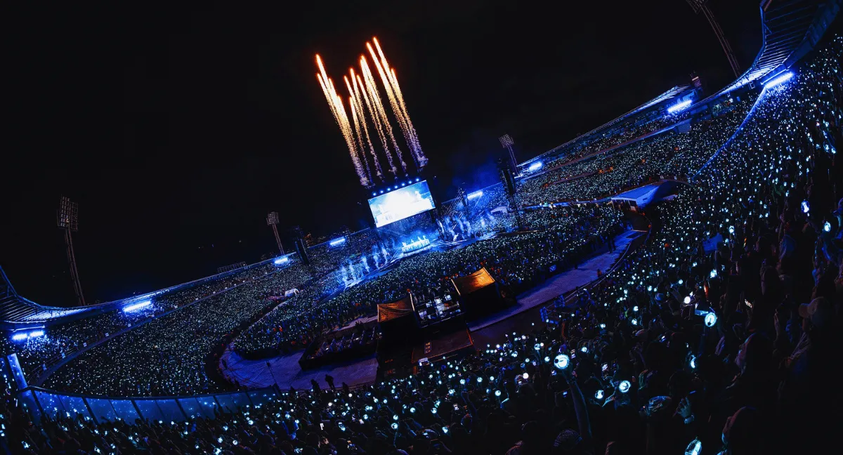 BTS cantó ante 53.000 personas en el estadio El Campín de Bogotá. Concierto de BTS en Bogotá: videos de lo que pasó en El Campín en la primera noche en Colombia