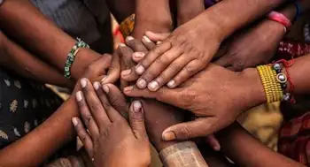 Cerca del 10,6 % de todo el territorio colombiano se autoidentifica como afrocolombiano. Afrodescendientes: una lucha histórica contra el racismo y la desigualdad que aún continúa