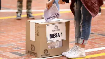 ¿Cómo llegan los jóvenes a las elecciones de 2026 en Colombia? Indecisos, críticos y atentos: así llegan los jóvenes colombianos a las elecciones 2026