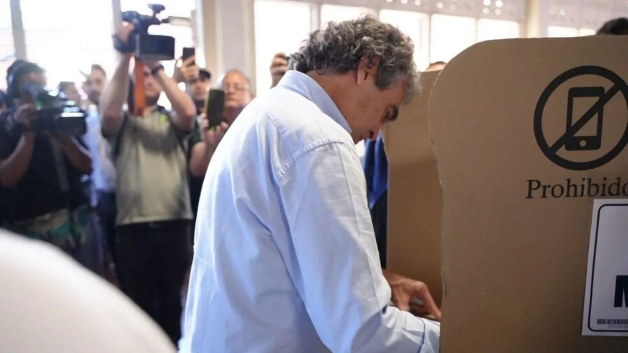 Comunicado de Sergio Fajardo da pistas sobre el candidato que apoyaría este domingo. ¿Por quién votará Sergio Fajardo? Comunicado revela pistas sobre su decisión para este domingo
