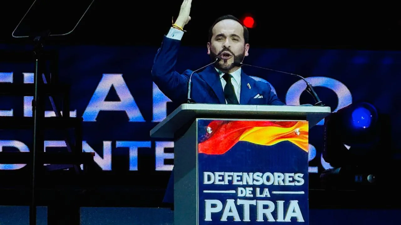 Con su Gran Convención Nacional, De La Espriella mezcló política y espectáculo Así se vivió el evento político de Abelardo De La Espriella en el Movistar Arena