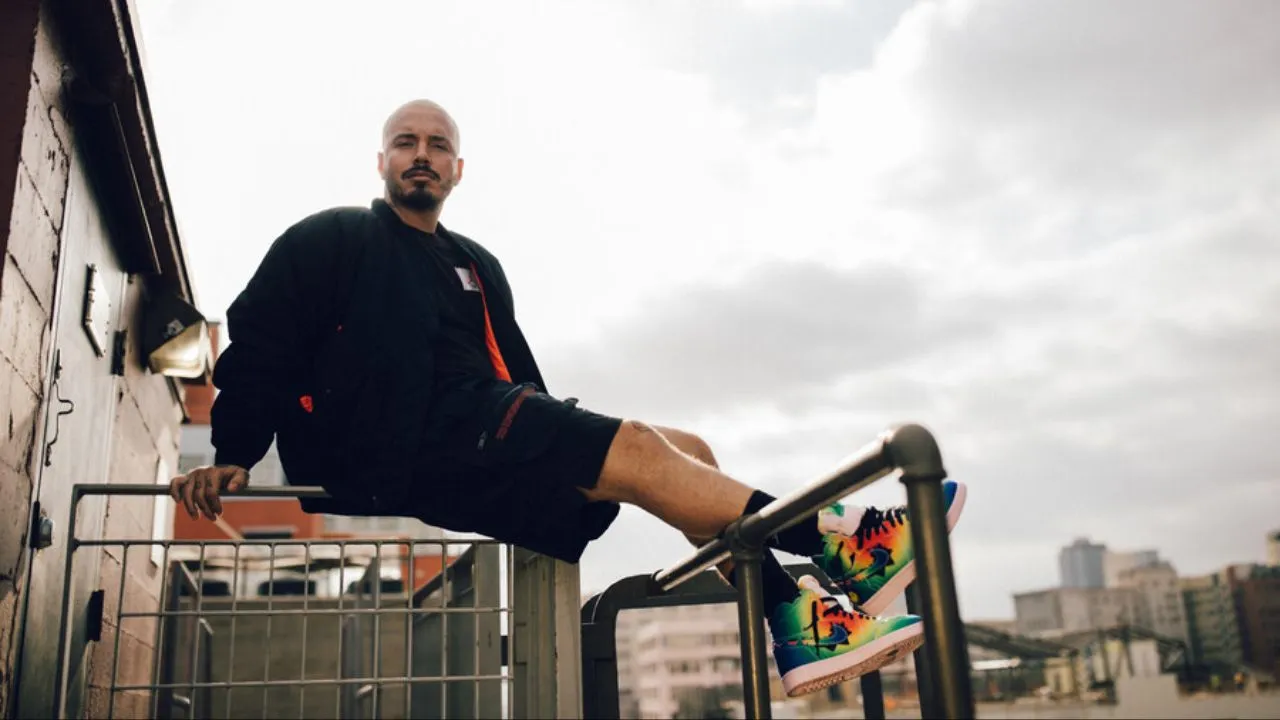 Concierto de J Balvin en Medellín J Balvin sorprende en Medellín con 26 invitados y alimenta la expectativa en Bogotá