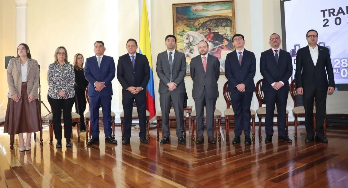 Congreso y órganos de control Congreso de la República y órganos de control firman acuerdo por la transparencia