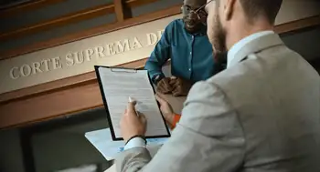 Corte Suprema de Justicia avala tener dos contratos de trabajo sin exclusividad. Corte Suprema avaló tener dos contratos de trabajo a la vez si no hay cláusula de exclusividad