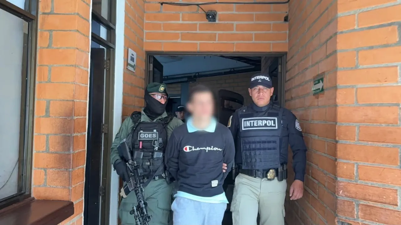 Cota905 Cae en Medellín Cleiver Rondón, peligroso jefe de la Cota 905 buscado por Interpol