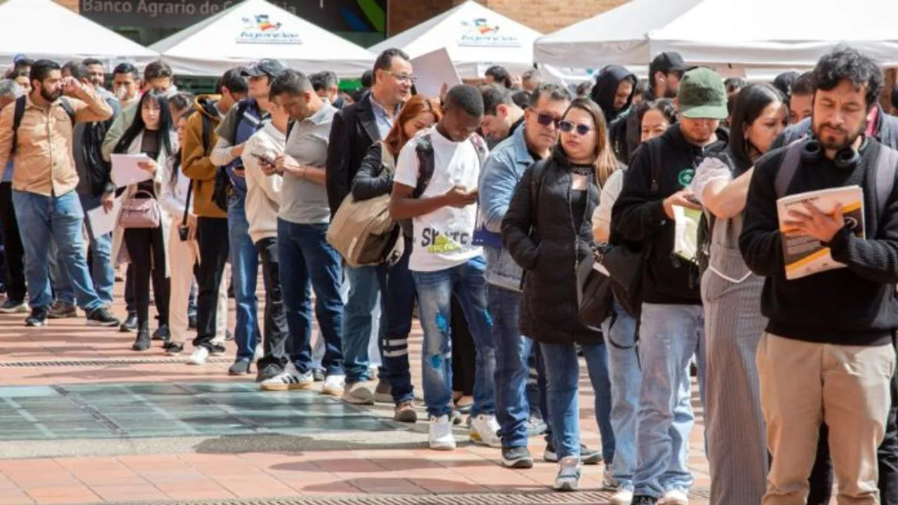 Cundinamarca abre feria de empleo este martes en donde ofrecerá cerca de 5.000 puestos. Trabajo para dar y convidar: estos son los requisitos para optar por uno de los 4.500 puestos