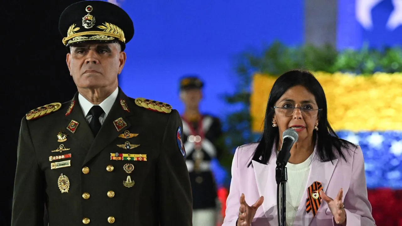 Delcy Rodríguez destituyó al ministro de Defensa, Vladimir Padrino Presidenta de Venezuela destituye a Vladimir Padrino como ministro de Defensa