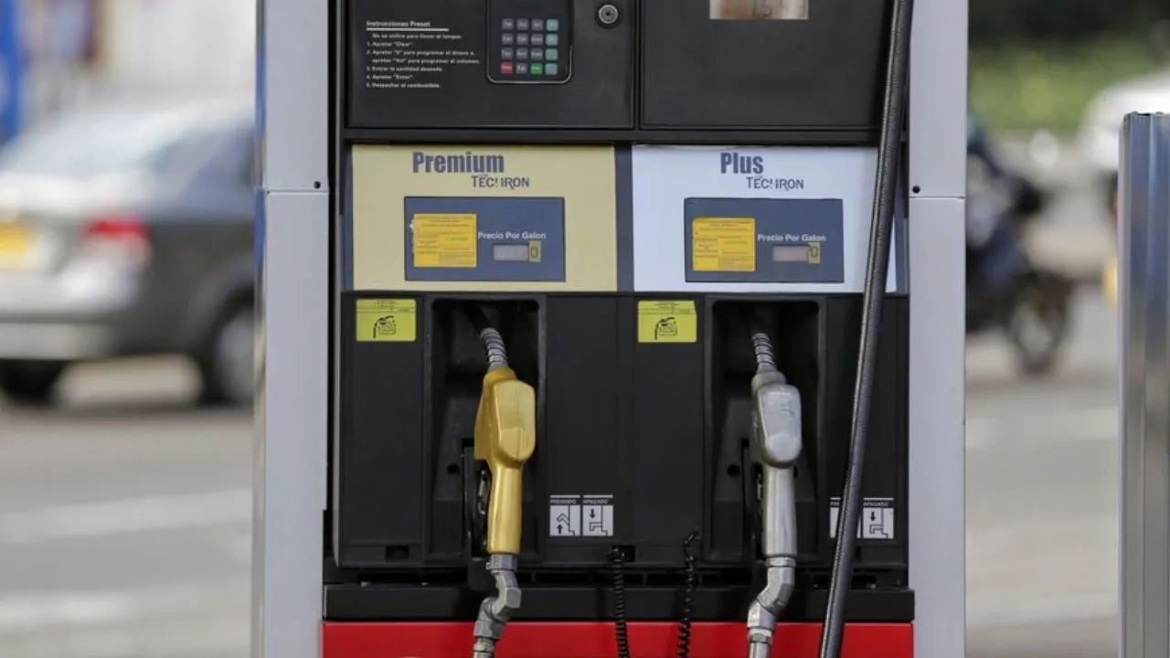 Desde el Ministerio de Minas y Energía no descartan el aumento ¿Subirá el precio de la gasolina en junio? Esto es lo que se sabe