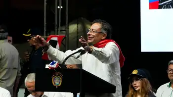 'EE. UU. violó soberanía de aguas colombianas y asesinó a un pescador': presidente Petro 'EE. UU. violó soberanía de aguas colombianas y asesinó a un pescador': presidente Petro