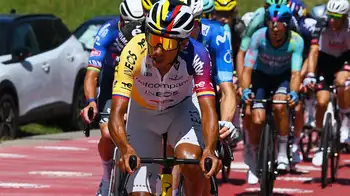 Egan Bernal Tour de Francia: Pogacar, sin rival en el Alpe d'Huez para sentenciar el título; Egan se estalló
