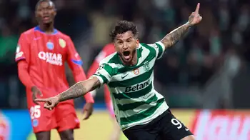 El colombiano Luis Suárez aparece celebrando uno de sus goles en Champions League. Champions League | Con doblete del colombiano Luis Suárez, Sporting de Lisboa derrotó 2-1 al campeón PSG