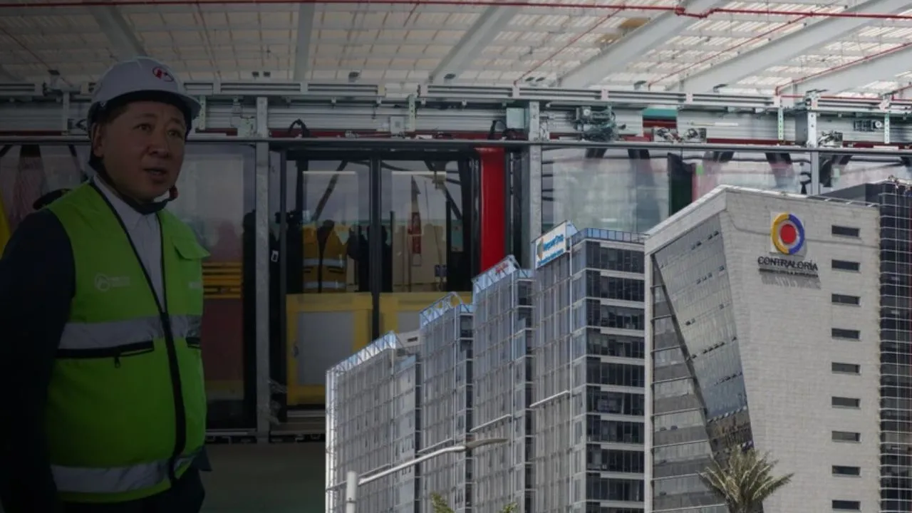 El contralor Jorge Laverde anunció grupo especializado para vigilar el Metro de Bogotá Contraloría pone lupa al Metro de Bogotá: hay retrasos en diferentes áreas del proyecto