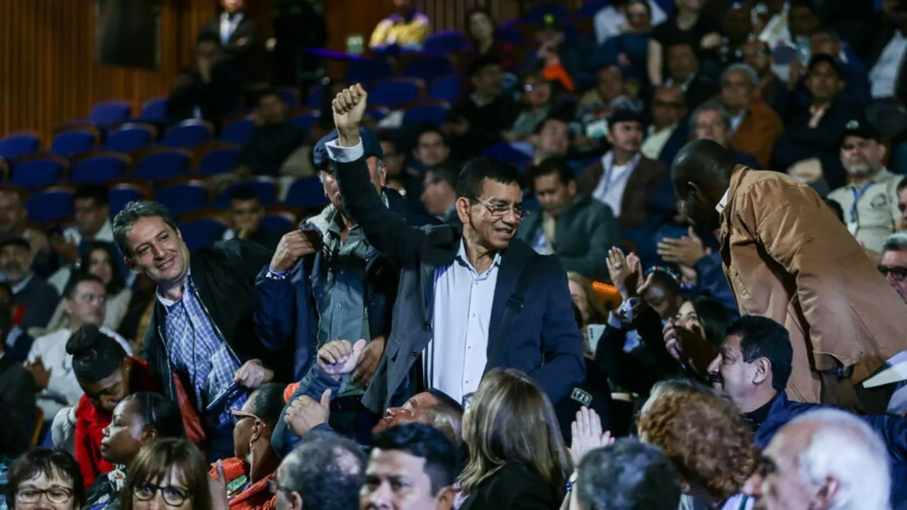 El mercado laboral hace poco competitiva a Colombia Salario mínimo: lo perfecto es enemigo de lo bueno