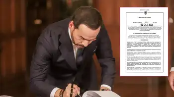 El presidente De La Espriella firmó hoy el decreto para el manejo de las protestas Firman decreto para manejo de protestas a horas de las movilizaciones del 14 de octubre