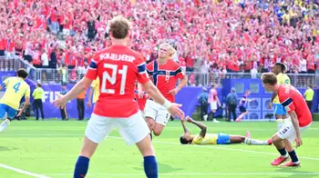 Erglin Haaland El ‘androide’ Haaland destrozó a Brasil, la eliminó del Mundial y su Noruega jugará los cuartos