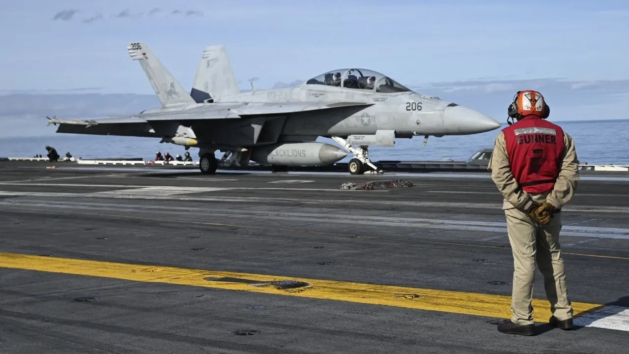 Estados Unidos despliega su mayor portaaviones en el mar Caribe Estados Unidos despliega su mayor portaaviones en el mar Caribe