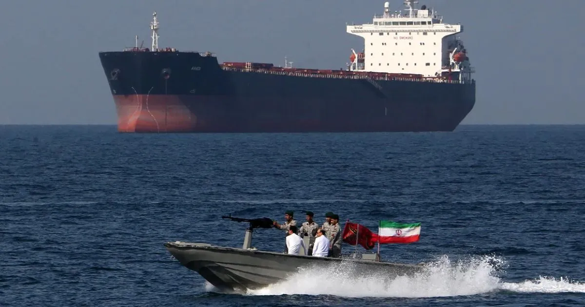 Estados Unidos permitirá venta de petróleo iraní La movida estratégica de Estados Unidos para estabilizar el mercado con petróleo de Irán