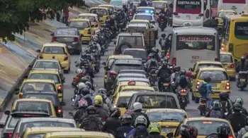 Este es el pico y placa que regirá desde hoy y durante la semana Pico y placa en las principales ciudades desde hoy al 23 de octubre: Bogotá, Medellín y Cali