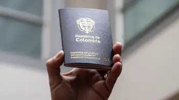 Expedición de pasaportes colombianos Cancillería suspende expedición de pasaportes: reportan falla global