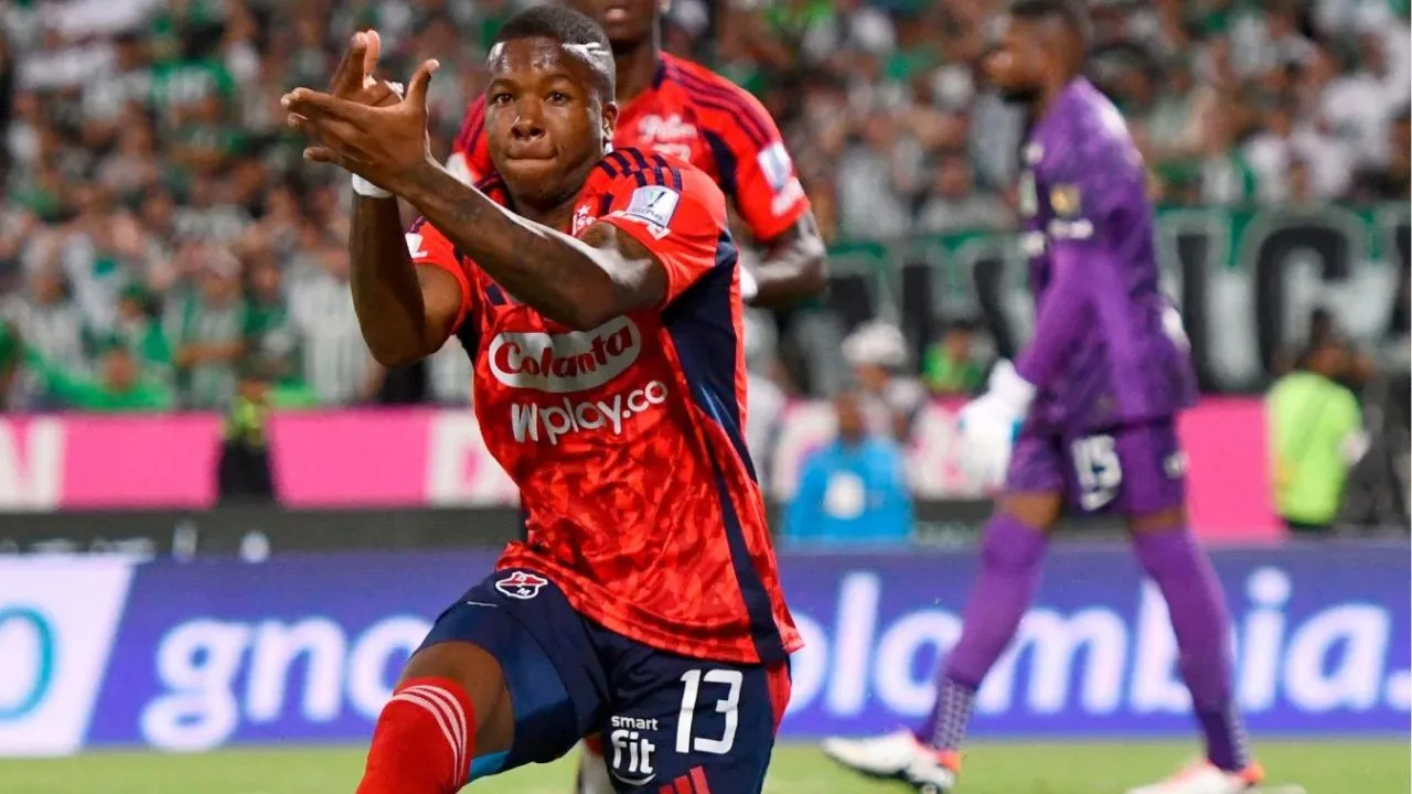Francisco Chaverra Ni Messi la define así el tremendo golazo de Chaverra para empatarle a Estudiantes: video