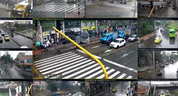 Fuertes lluvias en Bogotá: emergencias en Engativá, Chapinero y 5 localidades más Fuertes lluvias en Bogotá: emergencias por tormenta eléctrica en ocho localidades