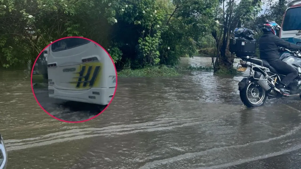 Fuertes lluvias en Bogotá provocan inundaciones en el norte Nuevamente colapsa la autopista Norte en Bogotá por fuertes lluvias, rutas de colegios afectadas