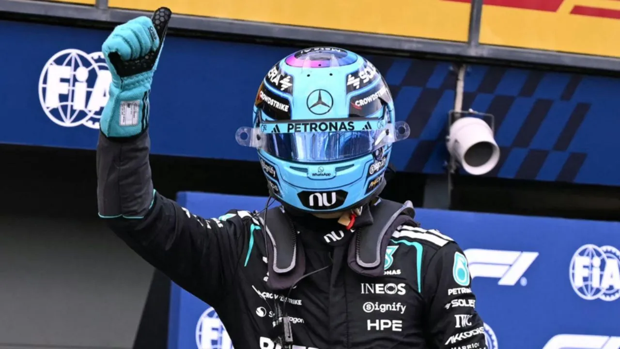 George Russell 1-2 de Mercedes en Australia, los Ferrari, cerca y Verstappen remontó 14 puestos