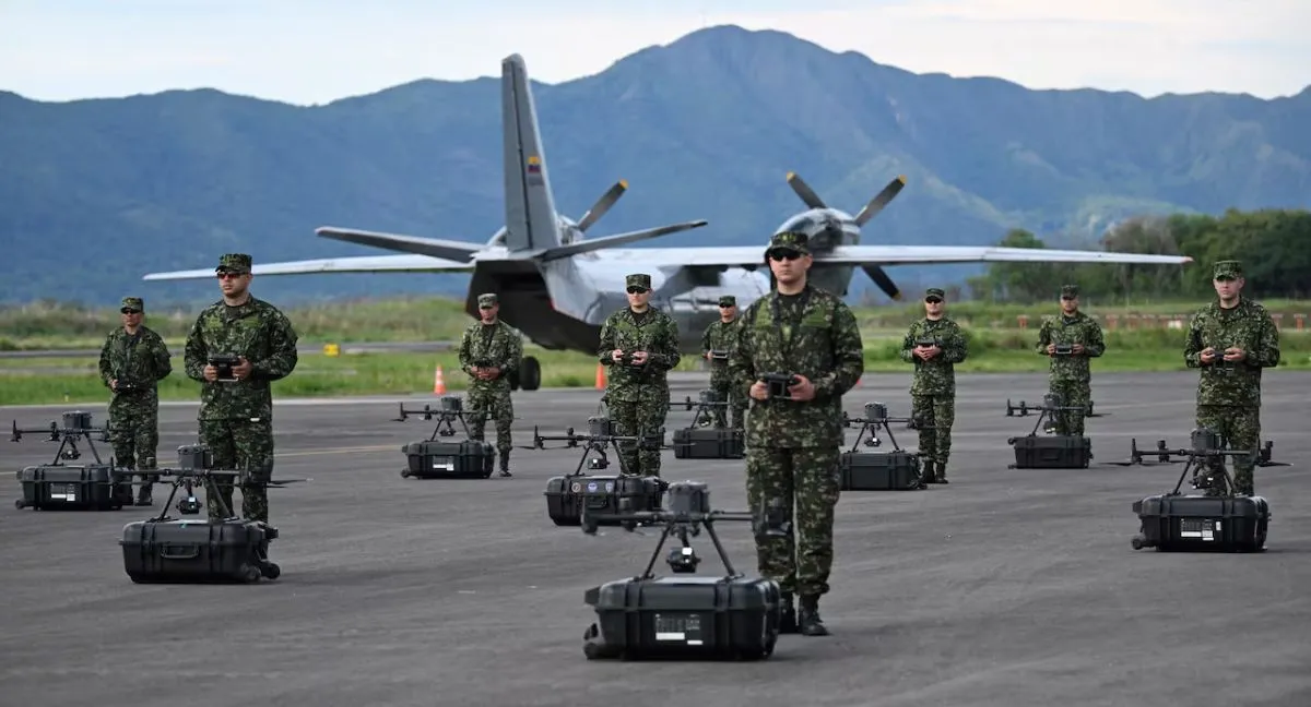 Guerra con drones en Colombia Drones y guerra en Colombia: la nueva amenaza de los grupos ilegales