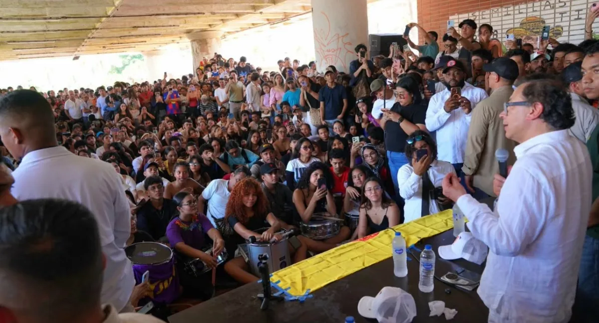 Gustavo Petro. “Hay que ganar las elecciones locales”: Gustavo Petro durante su visita a Barranquilla