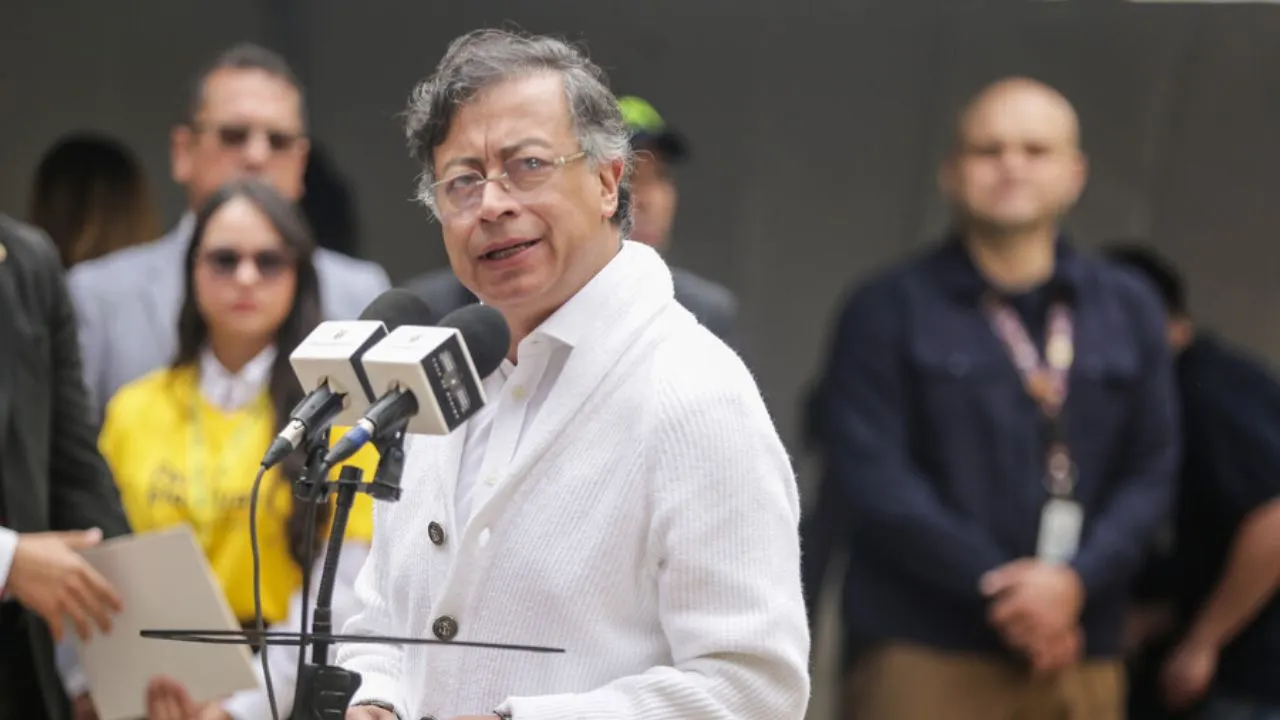 Gustavo Petro dio una nueva alocución presidencial Petro anunció medidas para reducir inflación en respuesta a decisión del Banco de la República