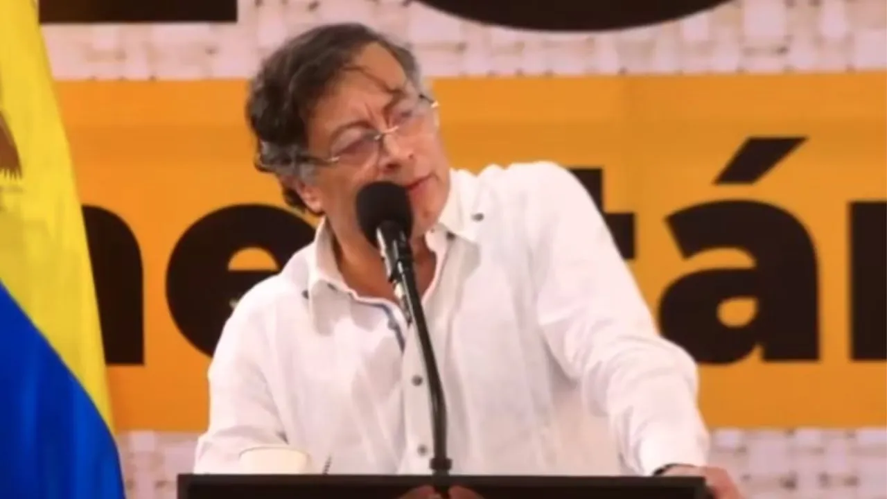 Petro insiste en convocar una Asamblea Constituyente durante su alocución en La Dorada Gustavo Petro reafirma la necesidad de una Asamblea Constituyente en una alocución en la Dorada