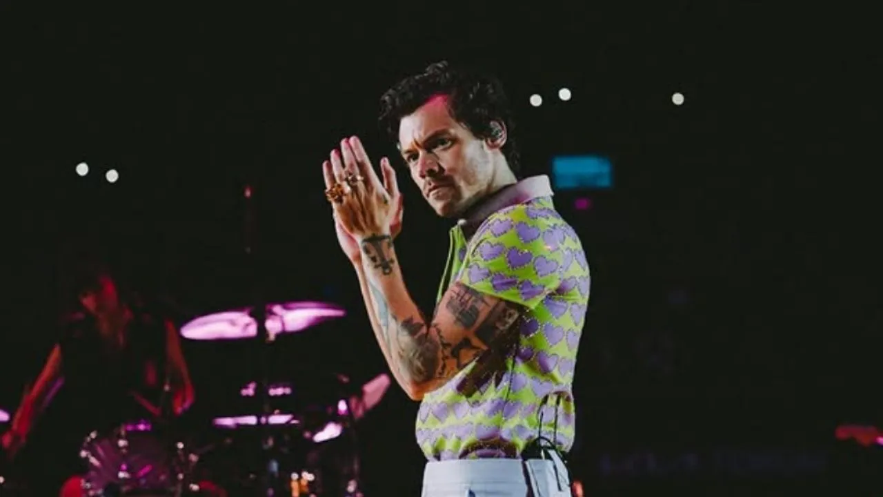 ¿Harry Styles deja los escenarios para convertirse en atleta? Cantante sorprende en marató ¿Harry Styles deja los escenarios para convertirse en atleta? Cantante sorprende en maratón