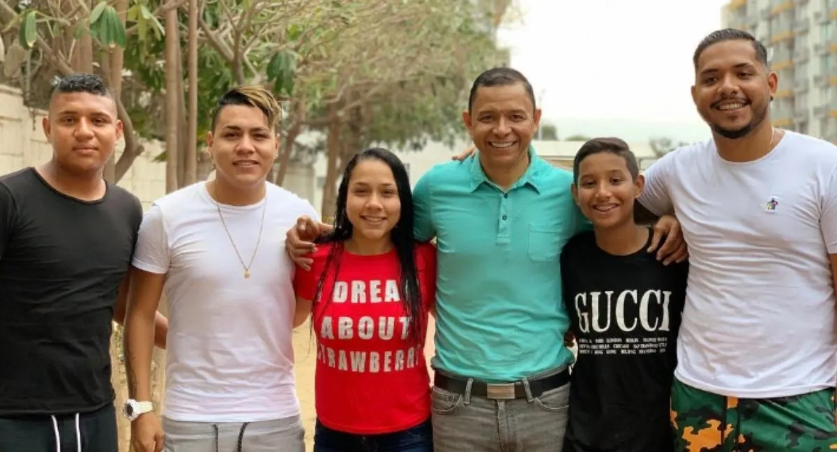 Hijo de Iván René Valenciano capturado en Medellín Este es el hijo de Iván René Valenciano capturado en operativos de Abelardo De La Espriella