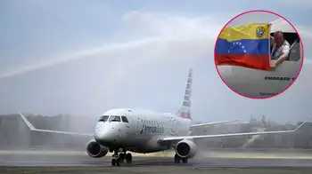 Histórico arribo del vuelo Miami–Caracas tras la reanudación de la ruta aérea. Esto vale un vuelo Miami-Caracas tras reanudarse la operación aérea entre EE. UU. y Venezuela