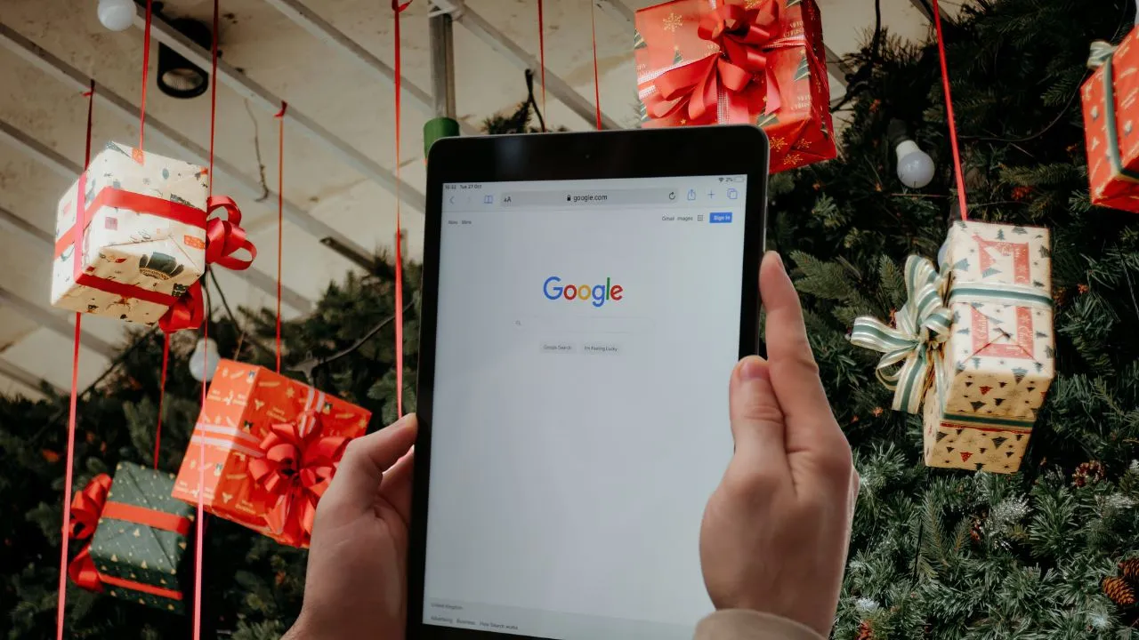 Imagen de referencia de regalos más buscados en Google Colombia Los 5 regalos más buscados en Google Colombia para esta Navidad 2025: precios y dónde comprar