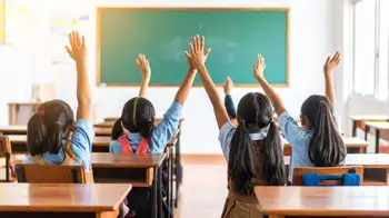 Ley para iniciar clases después de las 7 a. m., aprobada en el Senado A madrugar menos: la ley para iniciar clases más tarde fue aprobada en el Senado